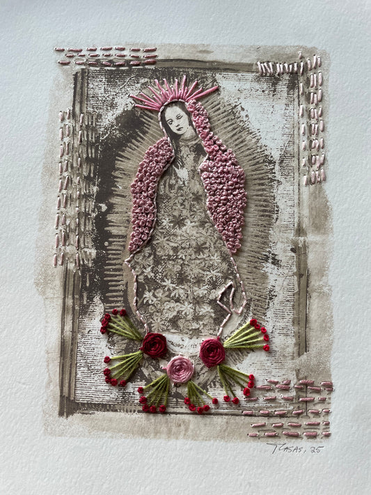 Vírgen grande con Rosas